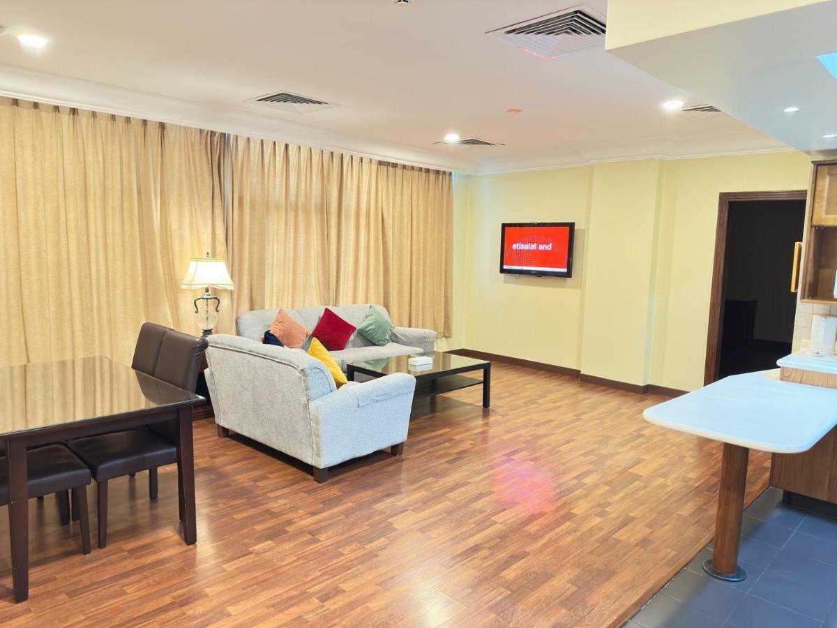 The Palace Suites Al-Khubar Exteriér fotografie