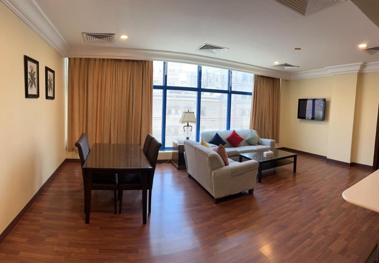 The Palace Suites Al-Khubar Exteriér fotografie