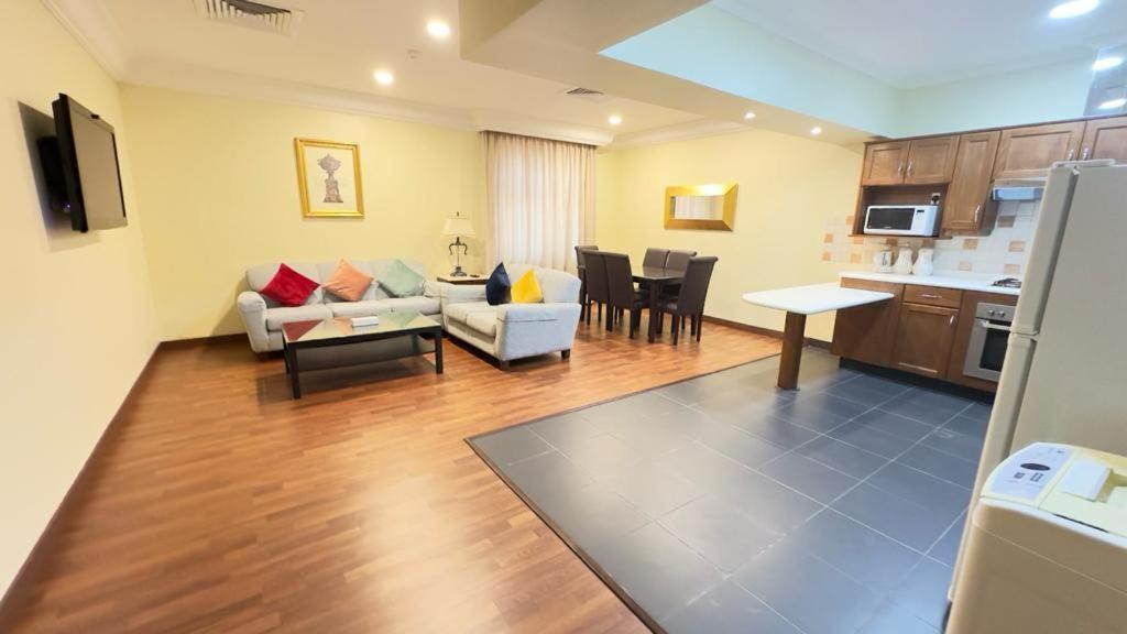 The Palace Suites Al-Khubar Exteriér fotografie