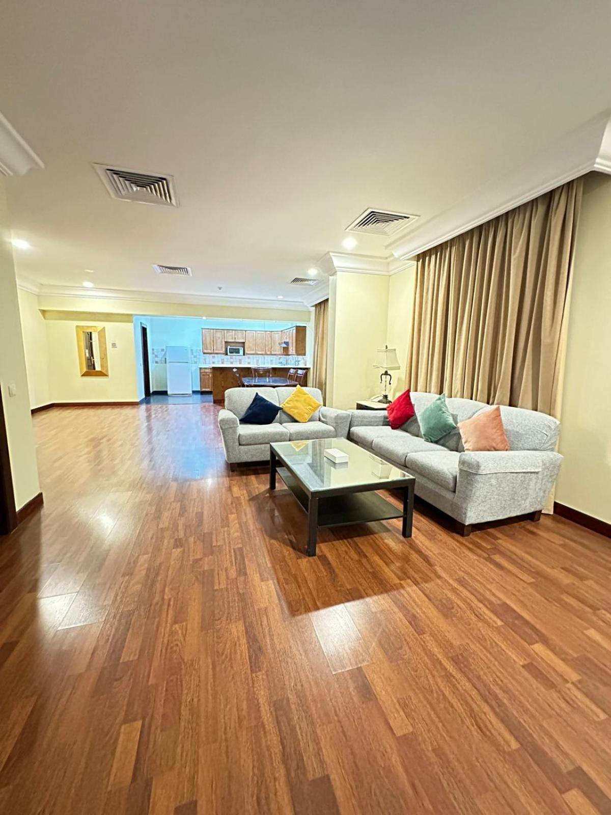 The Palace Suites Al-Khubar Exteriér fotografie