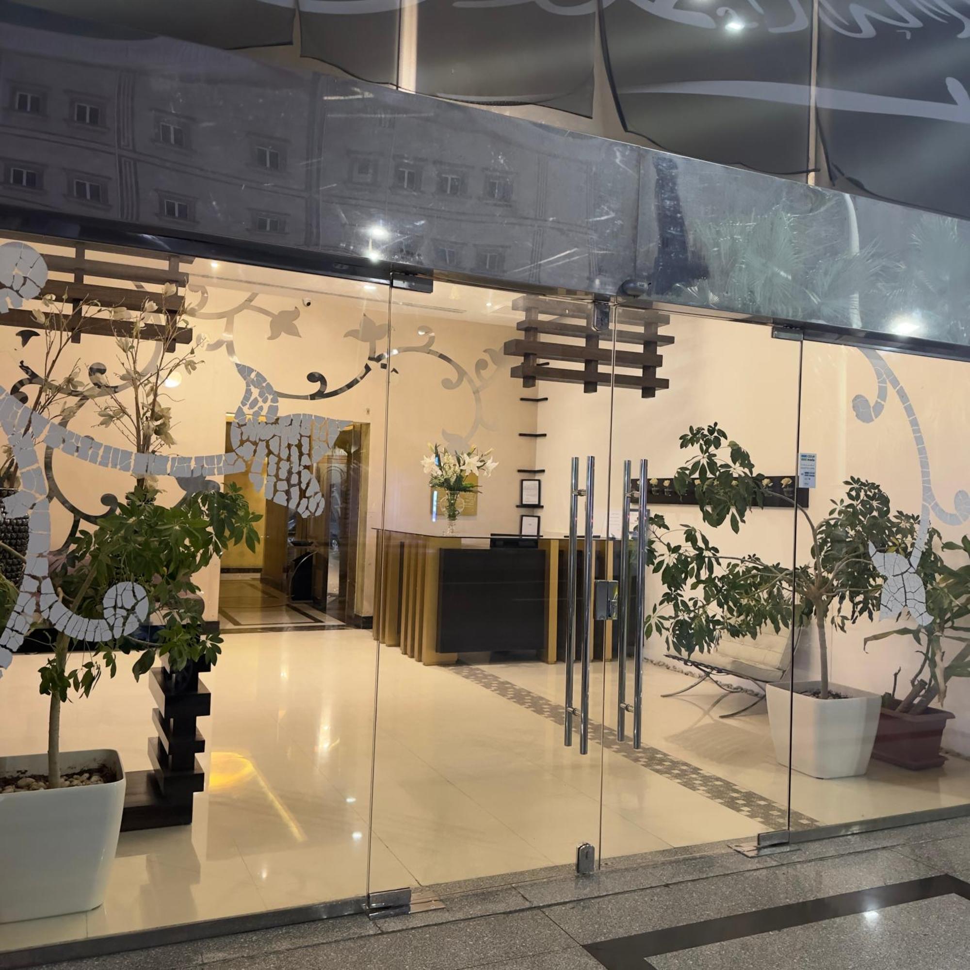 The Palace Suites Al-Khubar Exteriér fotografie